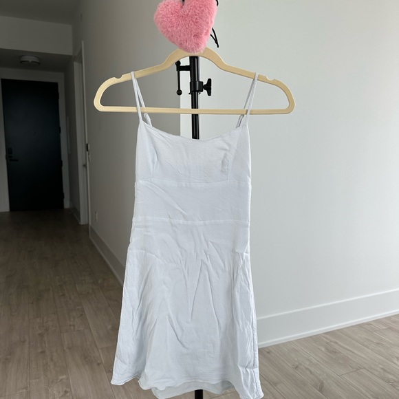 Aritzia Sunday Best Dress - Picture 3 of 3